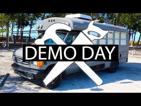 BUS DEMO TIMELAPSE - PREPARING FOR RENOVATIONS