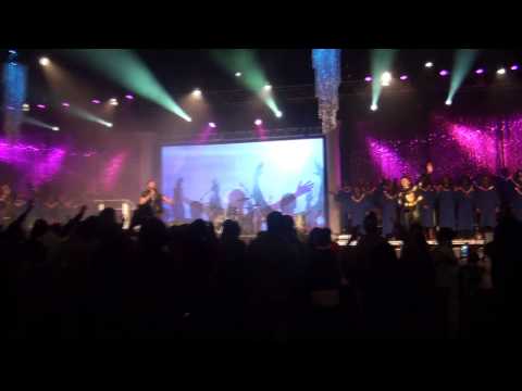 The Walls Group New Years Eve Full Concert 2013 Worship Part 2