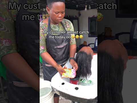 My customer almost catch me today oo 🤣🤣🤣