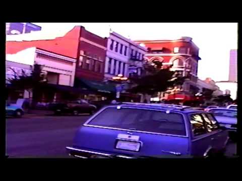 1995 10 18 Driving to & Dining at Bella Luna, 748 5th Ave in San Diego