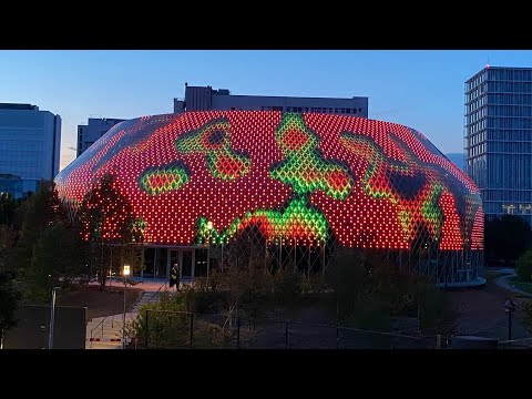 Der Novartis Pavillon am So. 1.5.2022 am Abend