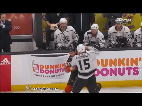Andy Andreoff vs Jared Boll