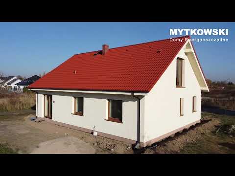 Dom parterowy z poddaszem przygotowanym do adaptacji na stropie drewnianym w Poznaniu