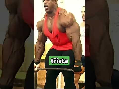 Tenhle kulturista by se u tvého tréninku ani nezpotil!