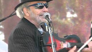 Merle Haggard and Kris Kristofferson playing &quot;Take Me Back To Tulsa&quot;