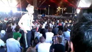 Neil Hamburg at Reading festival 2010