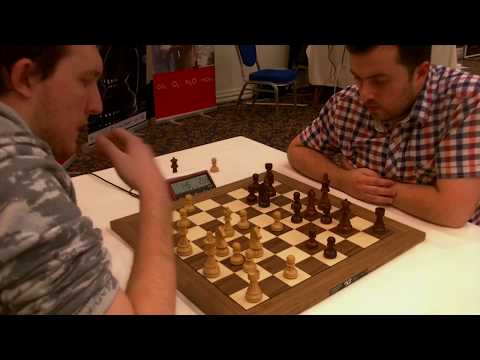 IM Mikhail Demidov - GM Gadir Guseinov, Blitz chess, Trompowsky attack