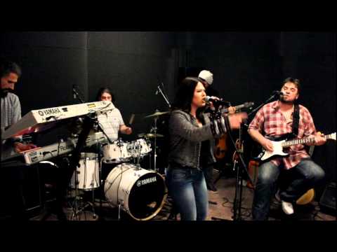 Tea & AKADEMIA - Da ima nas COVER