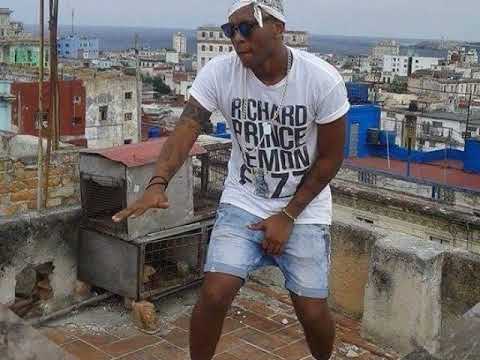 Harryson iré oma - Me duele 1