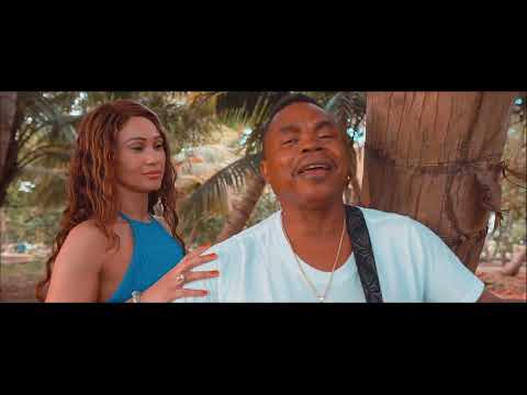 Daniel Morillo - Amor a Primera Vista ( Video Oficial ) Bachata 2022