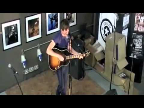 Eugene McGuinness - Monsters Under The Bed (acoustic)