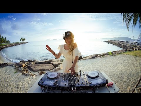 Lia Lisse - Live @Kota Kinabalu, Malaysia/ Melodic Techno & Progressive House Mix