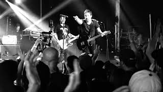 Shihad - Pacifier and Run live at Sea N Sound Festival Frankston 2017