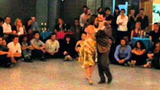 Javier Rodriguez y Virginia Pandolfi en "Viva la Pepa" Milonga