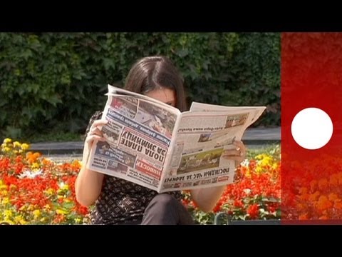 Woman Sees The World Upside-Down Due To Brain Condition