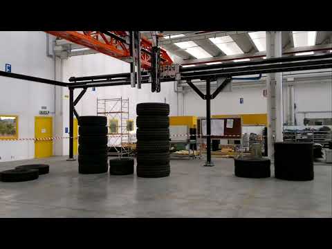 2013.06.26 805 Gantry robot 3 DOF - trajectory generation software in action