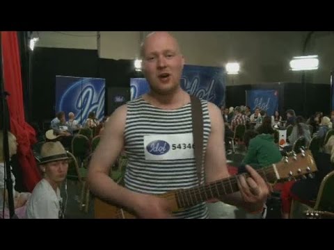 Här sjunger Oleg exklusivt för Idol - Idol Sverige (TV4)