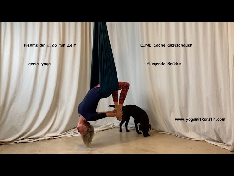 aerial yoga fliegende brücke