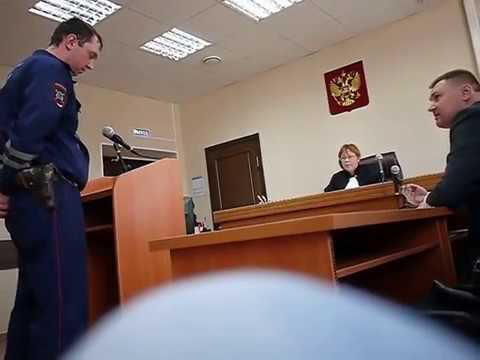 ▶️ ДОПРОС инспектора ДПС в суде | Юрист Антон Долгих защищает права водителя