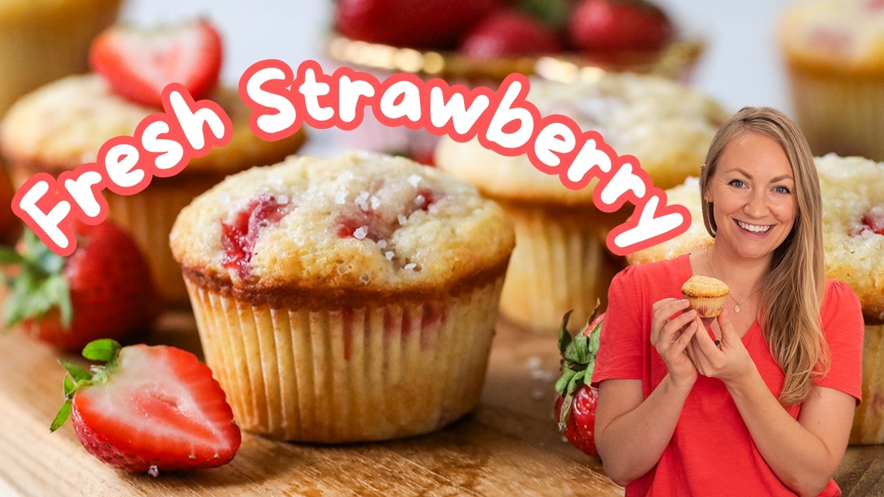 Bakery-Style Strawberry Muffins… But Better 🍓