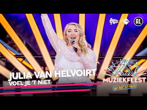 Julia van Helvoirt - Voel je 't niet • Muziekfeest op het Plein 2022 // Sterren NL