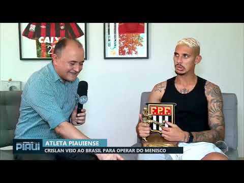 Player Crislan came to Brazil for meniscus surgery