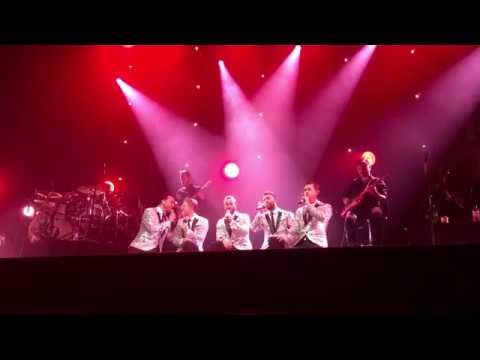 Driving Home For Christmas - The Overtones Lockie Chapman in London Indigo at the o2 20/12/2017