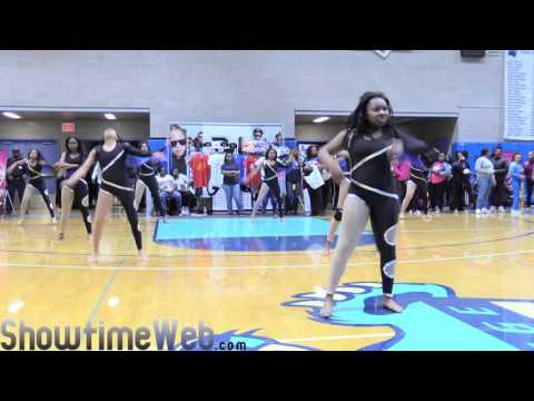 Eastern High Lady Gems (White) vs Strut and Strive (Black) - 2016 Battle In The Apple BITA