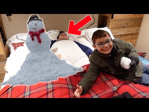Prank - Swan fait un bonhomme de neige sur mon lit !!! (je rage)