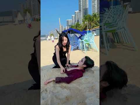 The joker was actually seduced by a demon on the beach#devil #lilith #funny #shorts