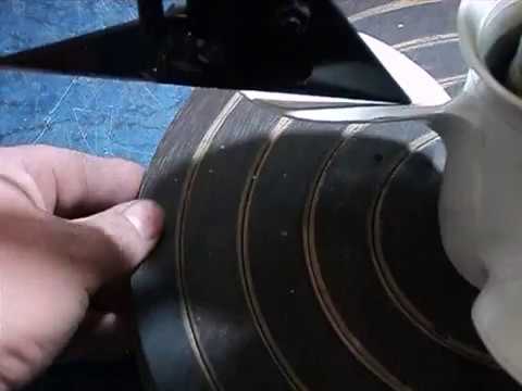 Угол откидки лопастей гребного винта ...