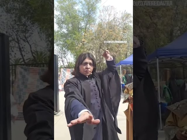 Vídeo relacionado con Funidelia Disfraz Oficial de Severus Snape - Harry Potter para hombre, Incluye túnica, chaqueta y cuello - Traje para adultos para fiestas, Carnaval y Halloween - Talla L-XL