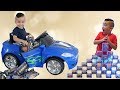 Fun Ride On Car Crash Into Building Blocks