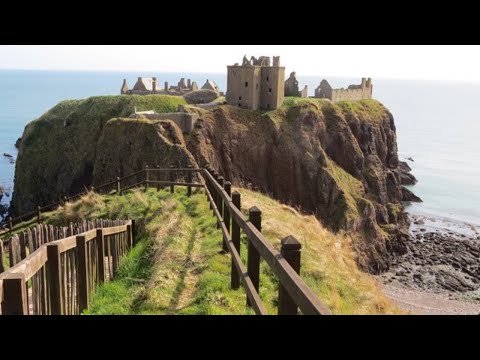 History of Dunnottar Castle in Scotland - Stonehaven, Aberdeenshire