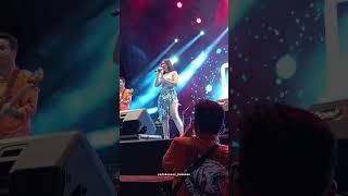 Download lagu 'Nemu' Novi Sasmita #konser #fypシ゚viral #kebumen #shorts #fyp mp3