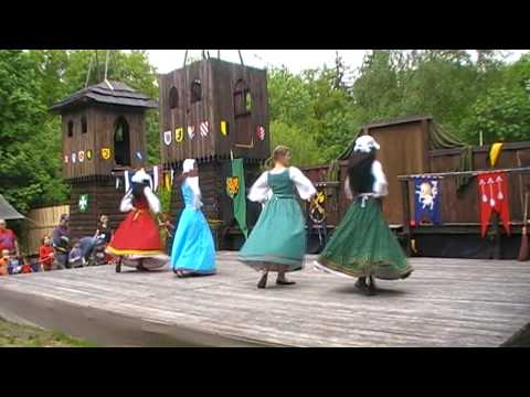 Trn v oku - renesanční tance/ Renaissance dances - court and folk dances
