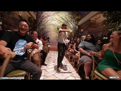 Erobb as the flower girl at Knut's wedding