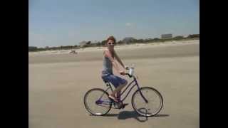 preview picture of video 'biking on beach in the Isle of Palms'