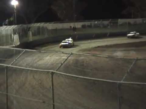 Modified Production - Heat 5 - Carnival of Flowers Cup - Charlton Raceway - 23.09.11