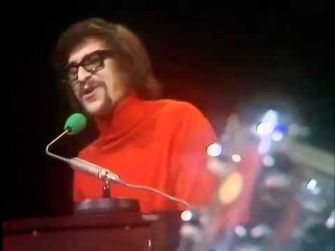 The Peddlers   Tell The world were Not In