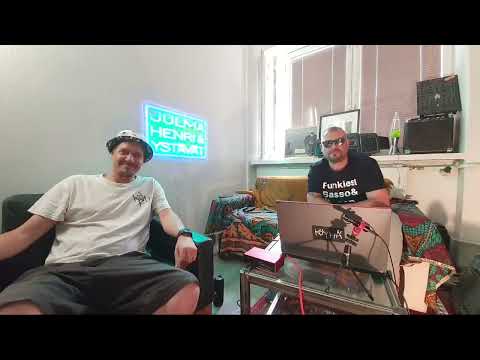 Julma Henri & Ystävät #5 Laineen Kasperi, Paavogate ja Outo Nauha