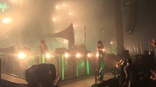 Bakermat - One Day (Live) @ Tomorrowworld 2015