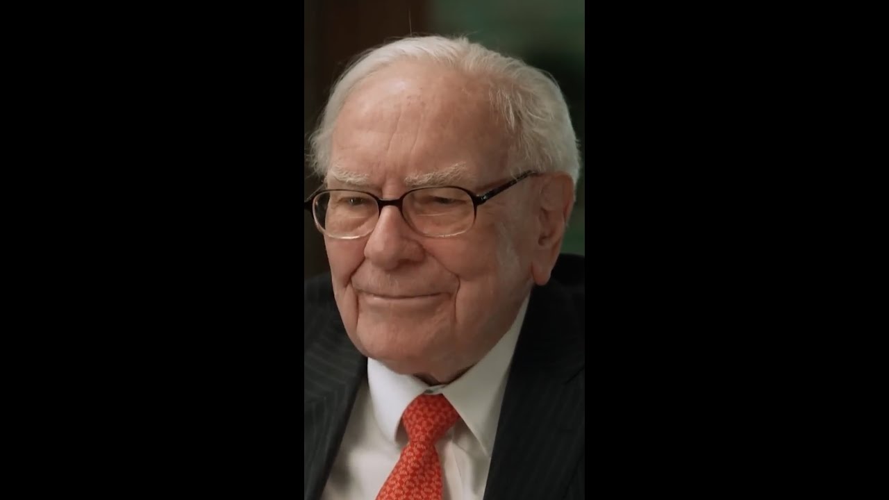 Why Warren Buffett Thinks Trump’s Tariffs Are a Huge Mistake