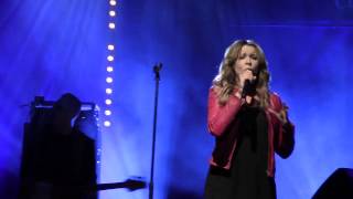 Chimène Badi - 14.06.2013 à Massy - Viens viens