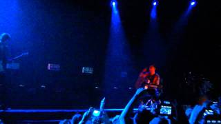 30 Seconds To Mars PR - Tomo and Shannon guitar solo HD