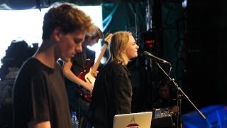 Låpsley - Painter at Glastonbury 2014