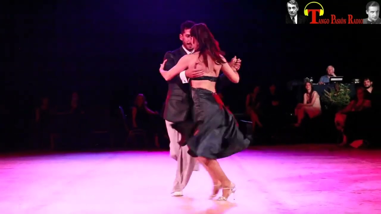 Video thumbnail for ILUSION AZUL Alfrdo De Angelis - Carlos Dante Ballano: Virginia Gomez-Christian Marquez (Los Totis)