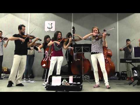 L'Ensemble de Violons Tziganes de Cannes au Canada