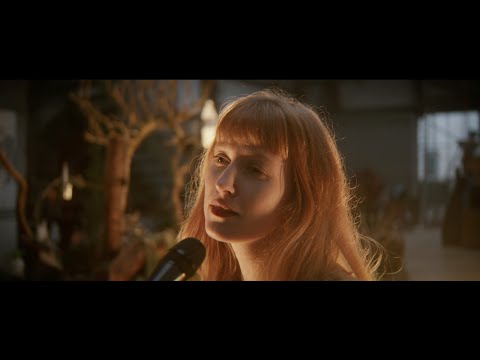 LARIZA - I Wish I Were A River (official video)