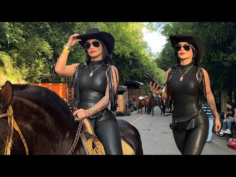 Gran CABALGATA de ALCALA valle - Cabalgatas4k